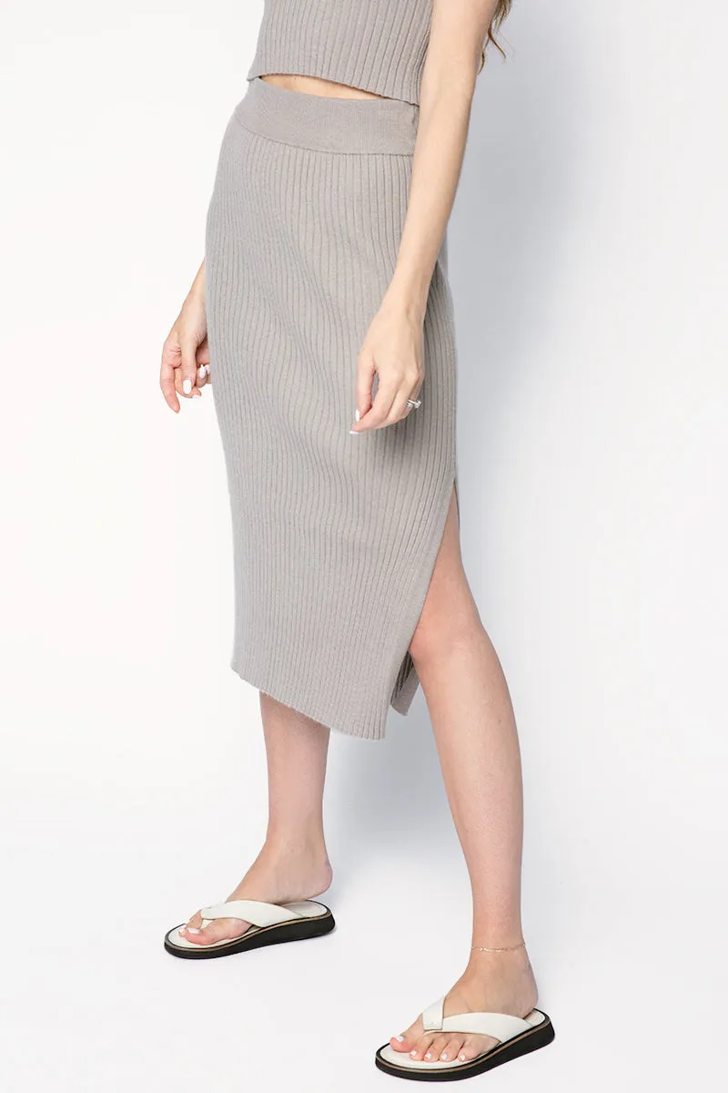 Debs Fitted Skirt in Fog