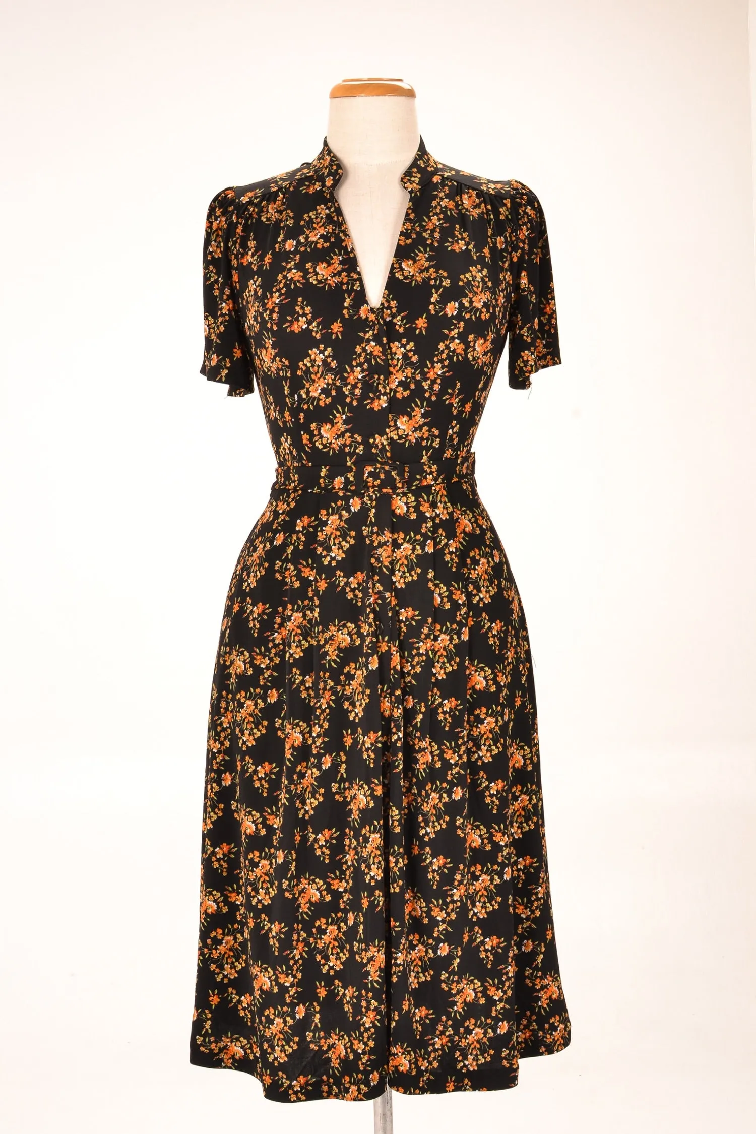 Jobelle Orange & Black Petite Floral Dress