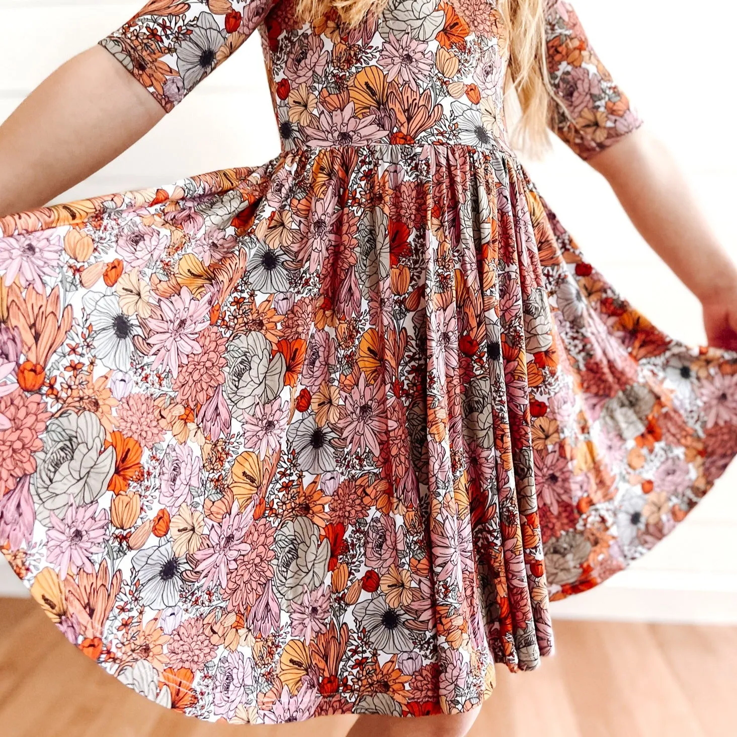 MID SLEEVE TWIRL DRESS- Autumn Floral